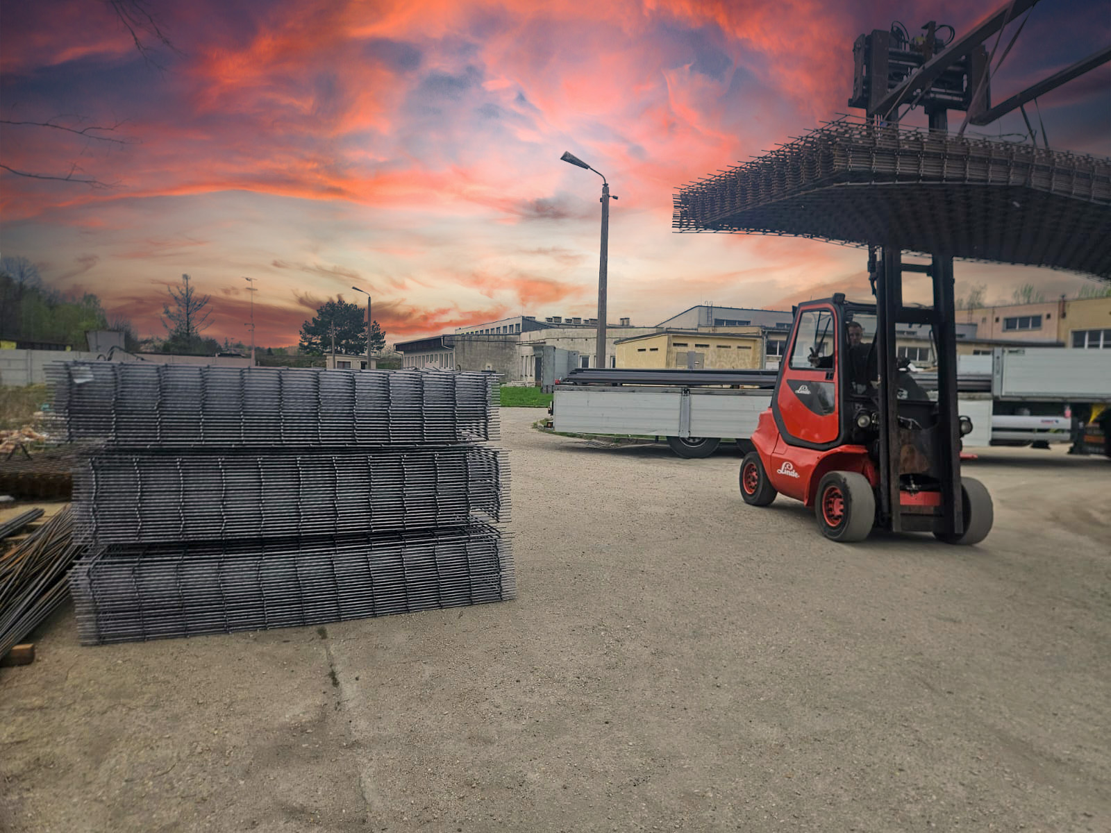 ETER STAL – zbrojenia, strzemiona zbrojeniowe, elementy gięte, kotwy, prefabrykowane kosze, stal zbrojeniowa.