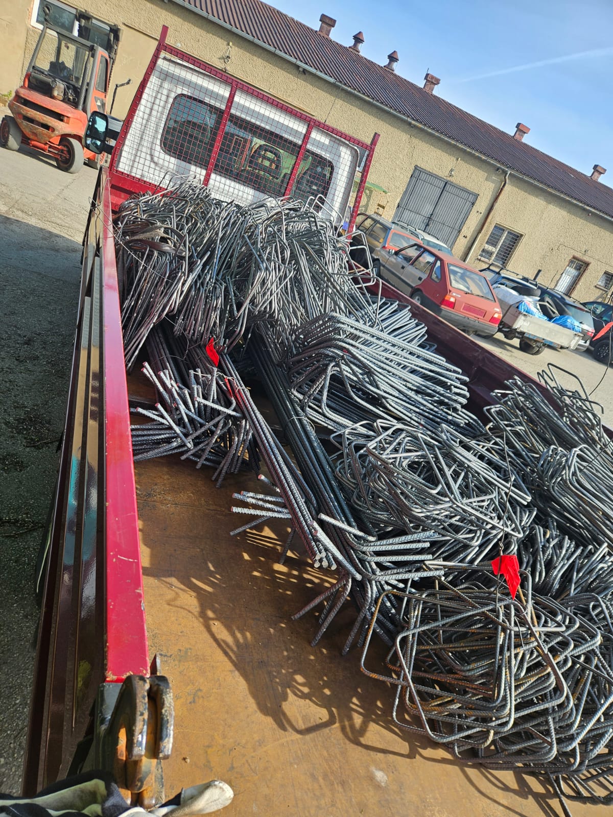 Elementy gięte i cięte na wymiar ETER STAL Twoja zbrojarnia i dostawca stali zbrojeniowej